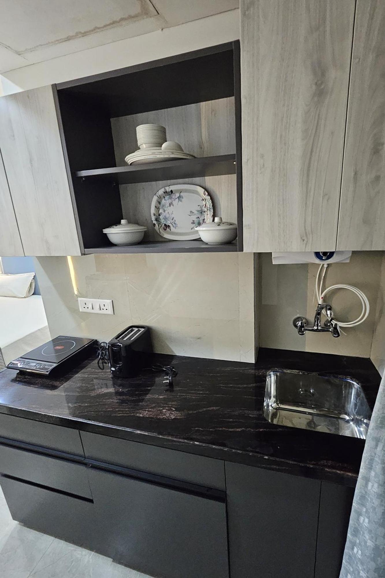 Urban Suites By Blusalzz, Jaipur - Rajasthan Экстерьер фото